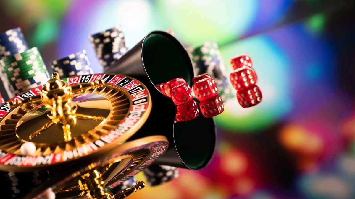 GRAND JACKPOT کیسینو میں بکراٹکھیلیں